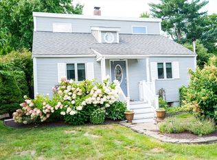 87 Berkshire Dr, Westfield, MA 01085