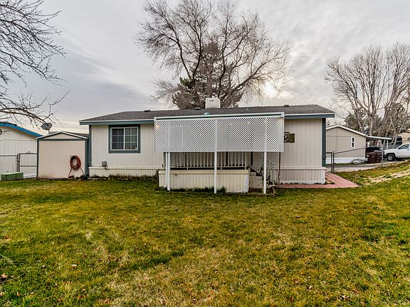 5th image of 58 Sunset Dr