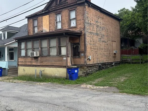 229 W 9th St, East Liverpool, OH 43920