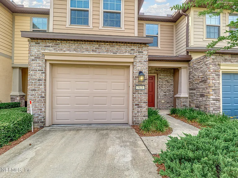 7021 Buroak Ct — Photo 1