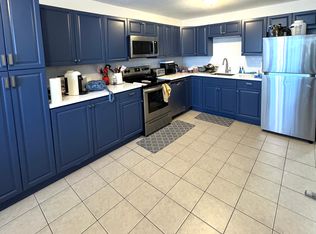 371 Mill St #B, Worcester, MA 01602