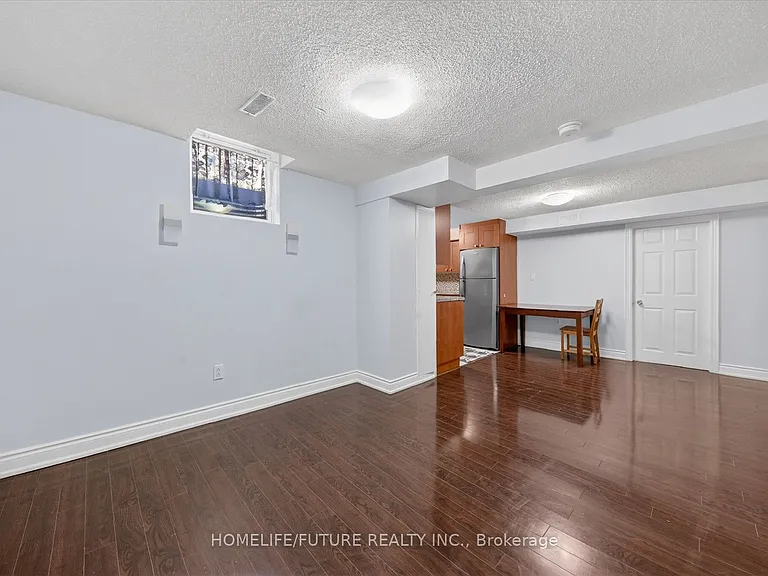 37 Elson St #BASEMENT — Photo 12