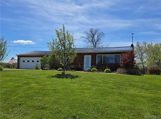 11476 Harrison Rd, Medina, NY 14103