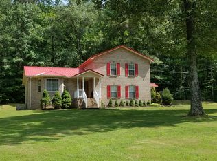 6708 Pinewood Rd, Nunnelly, TN 37137