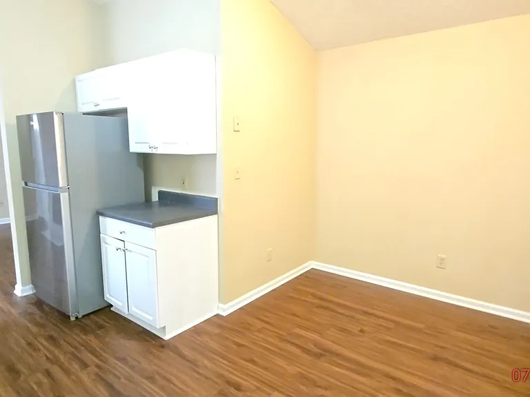 308 J C Ct — Photo 5