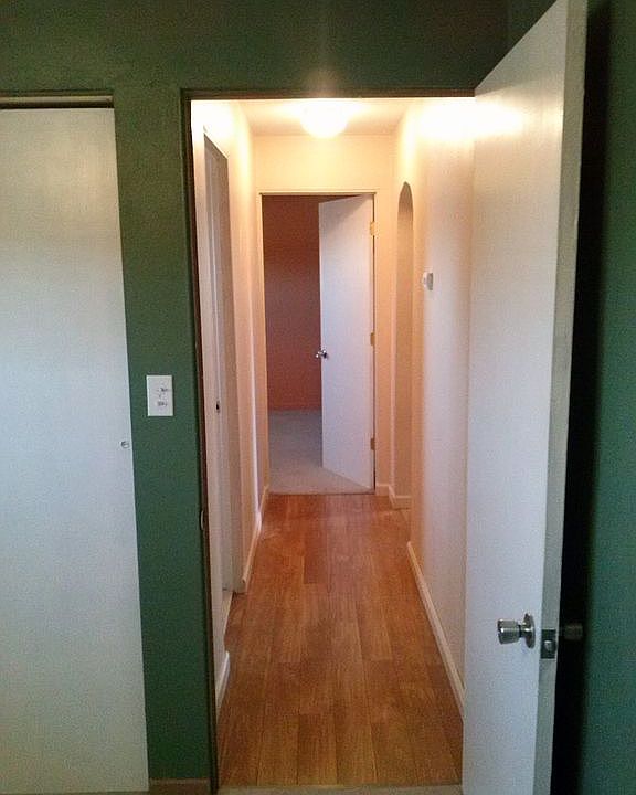 1st image of 325 Cedar St