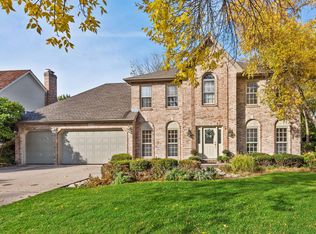 912 Eddystone Cir, Naperville, IL