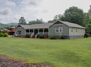 30 Georgia Ave, Bryson City, NC 28713