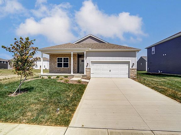 4th image of 733 Leslie Dr