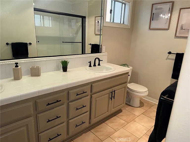 818 S Averill Ave #2 — Photo 13