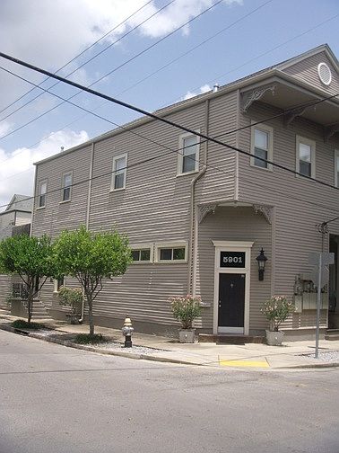 1st image of 5905 Laurel St #B
