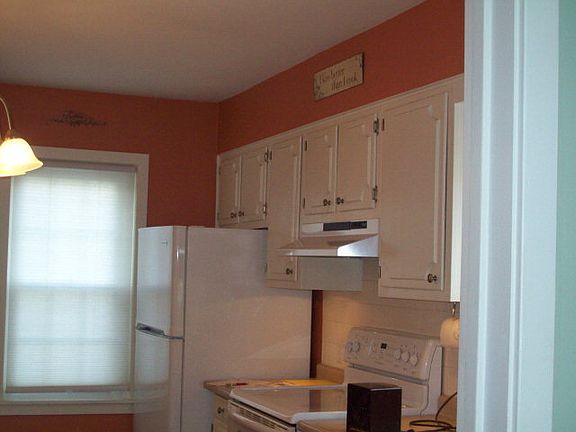 2nd image of 932 Merkle Ave