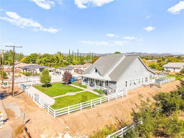24940 Hayes Ave, Murrieta, CA 92562