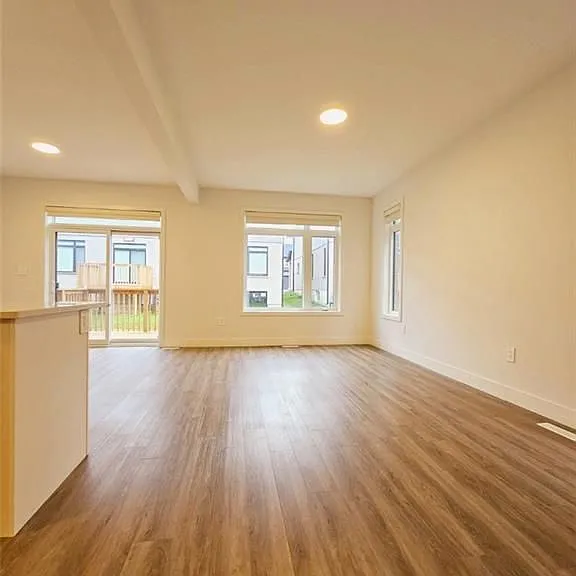 3635 Southbridge Ave #26 — Photo 7