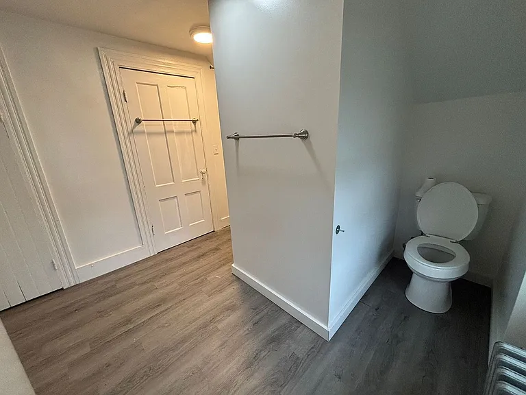 85 Avon St — Photo 11