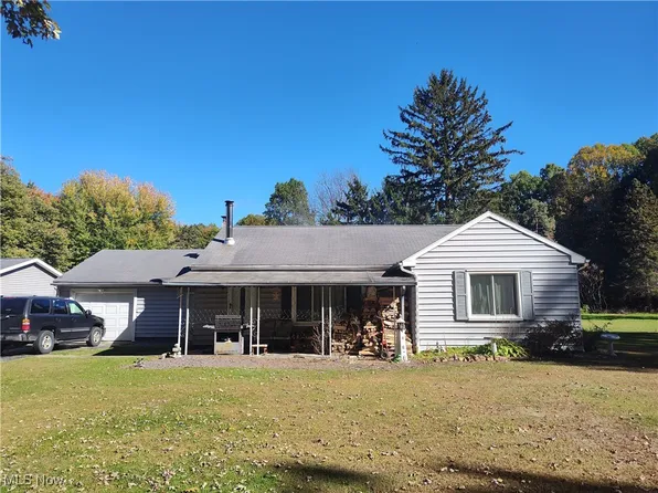 7002 Reed Rd, Conneaut, OH 44030