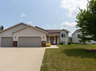 3576 Polk St S, Fargo, ND 58104