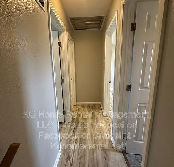 5029 NE 56th Pl — Photo 13