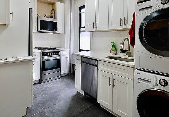 2nd image of 609 W 151st St APT 55