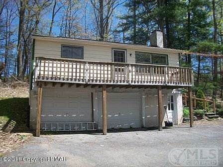 Apt over garage