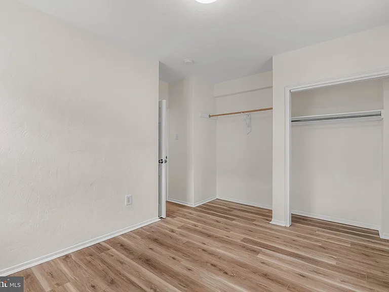 734 N Terrace St #D — Photo 6