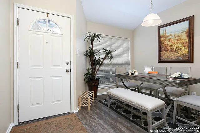 6010 Wood Byu — Photo 3
