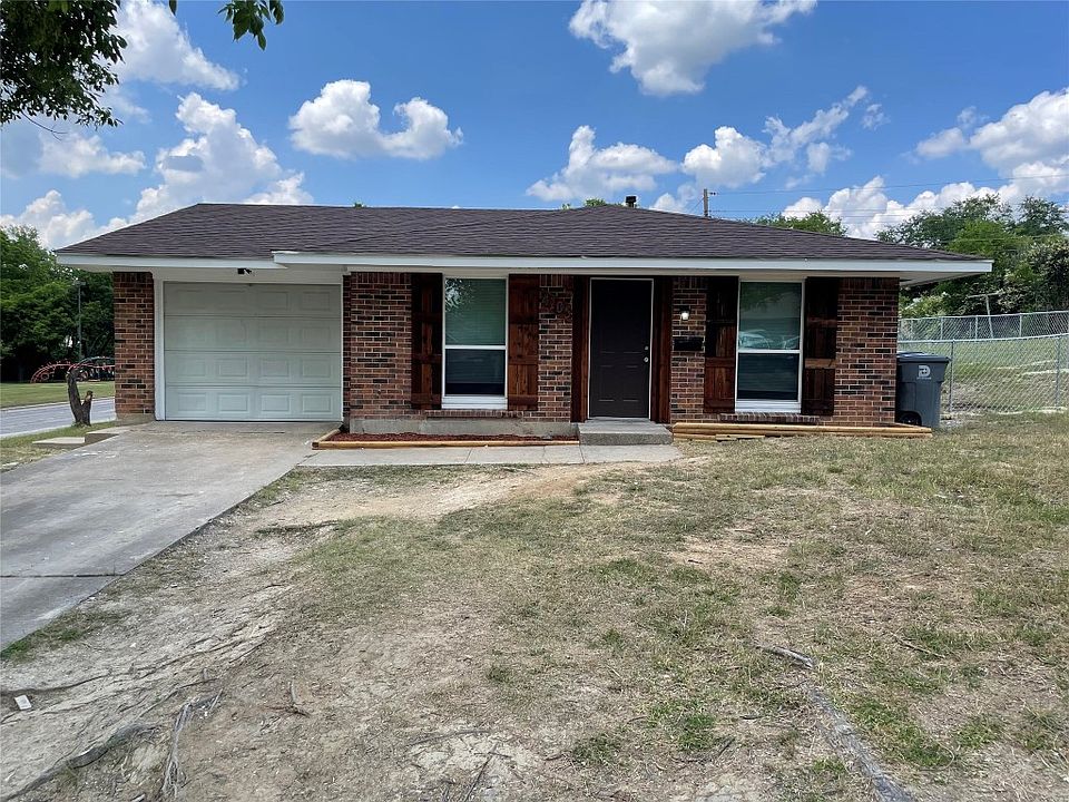 1st image of 4105 Clark College Dr