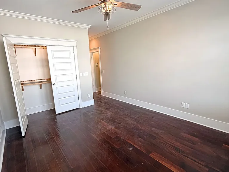 1712 Tearthumb Ct — Photo 10