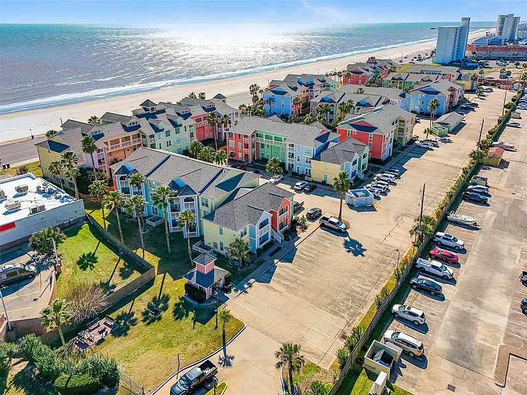 7000 Seawall Blvd #524 — Photo 33