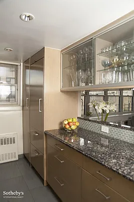 Sold by Sotheby's International Realty | media 5