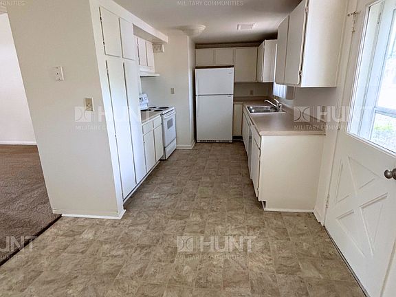 3rd image of 107 Ray Cir Unit A