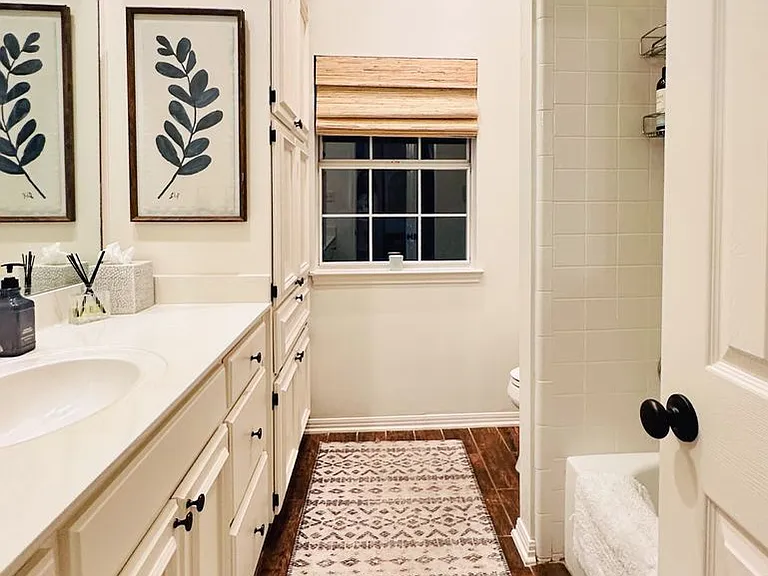 2910 Edgewater Dr — Photo 25