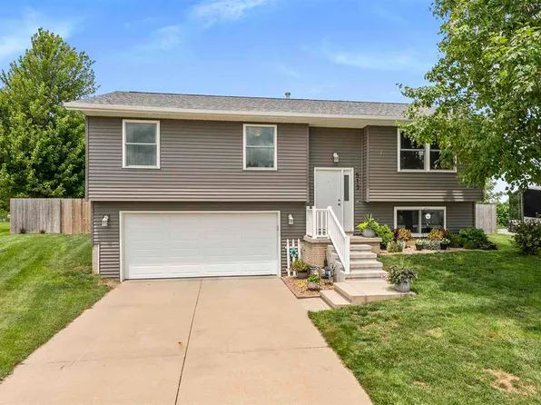 513 N Nemora Ave, Oxford, IA 52322