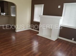 114 E 85th St, Los Angeles, CA 90003