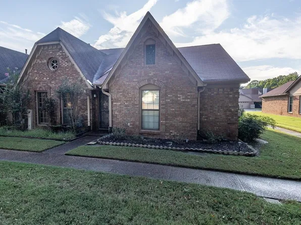 3294 Neil Dr, Bartlett, TN 38134