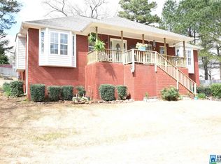 915 Triple Creek Ln, Morris, AL 35116