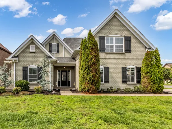 5304 Cobalt Ct, Murfreesboro, TN 37128
