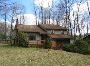 102 Swashbuckle Ct, Du Bois, PA 15801