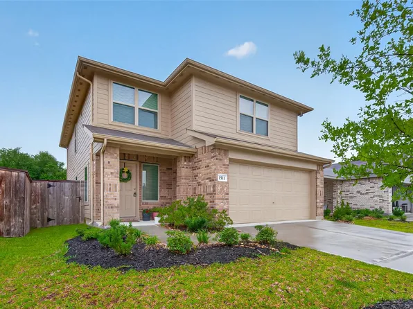 1511 Las Cuevas Dr, Conroe, TX 77301