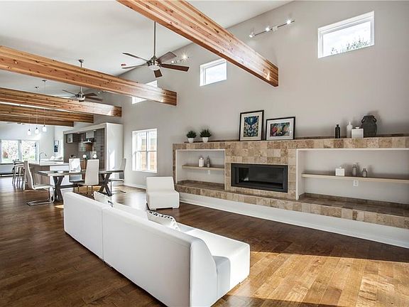 5th image of 8818 Forest Hills Blvd