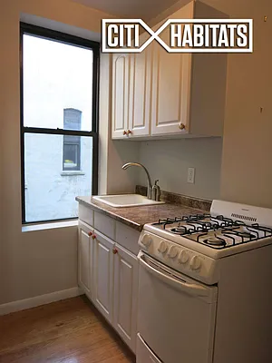 Rented by Citi Habitats | media 9