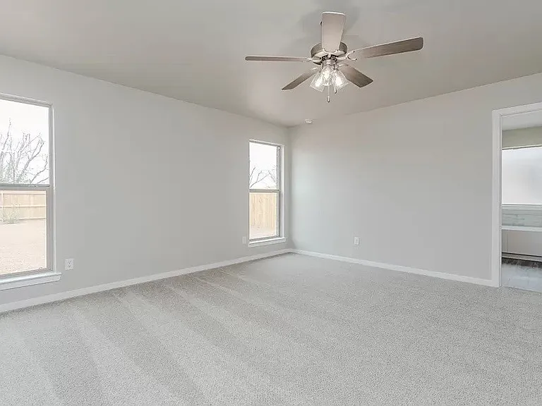 1912 County Road 1118 — Photo 17