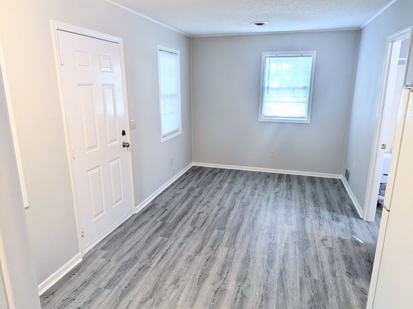 224 SE 121st Rd APT 3