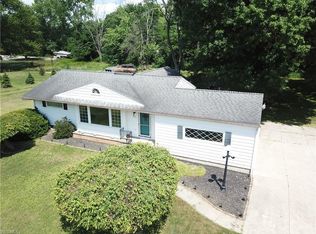 735 N Hidden Valley Rd, Cuyahoga Falls, OH 44223