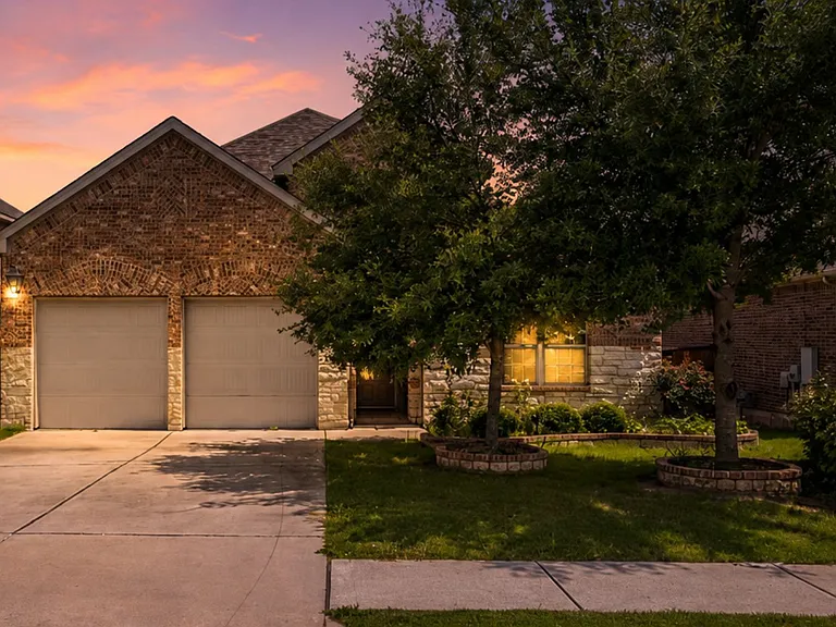 536 Caddo Lake Dr — Photo 2