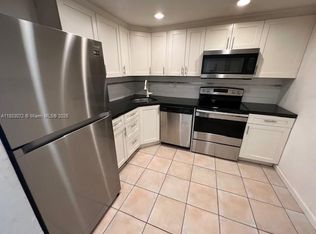 2345 NE 135th St APT 202, North Miami, FL 33181
