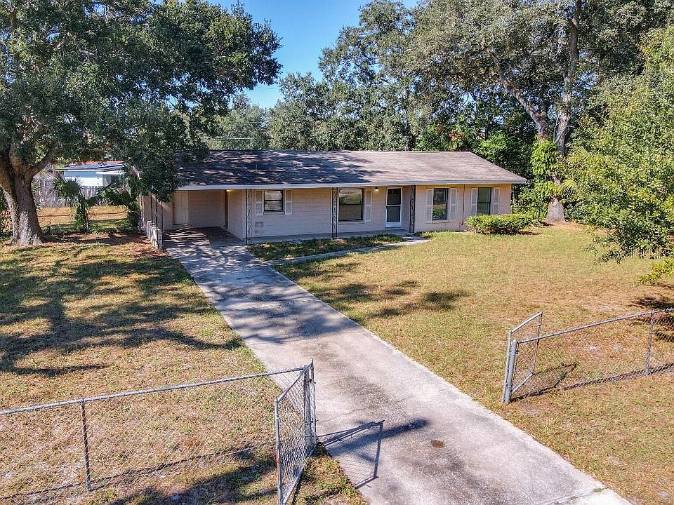 1st image of 2830 Magnolia Ave