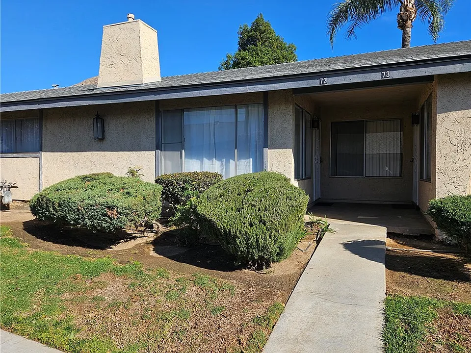 2891 Canyon Crest Dr #72