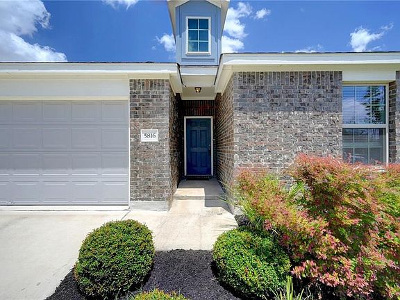 4th image of 5816 Casstello Dr