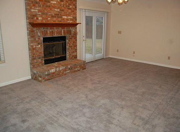 2nd image of 7725 Winding Creek Dr